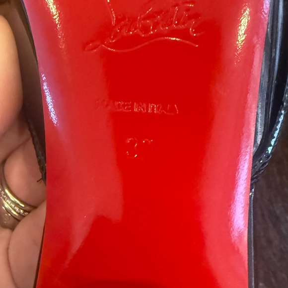 CHRISTIAN LOUBOUTIN BARRY DANDELION PATENT LEATHER Mules - Picture 9 of 9